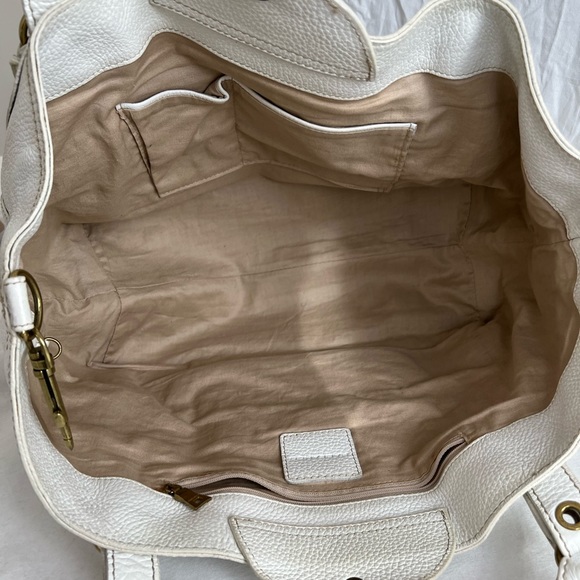 Rabeanco Leather Tote - Picture 9 of 16